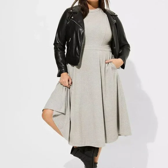 NWT Torrid sz 24 Midi Mock Neck Dress - Picture 1 of 6